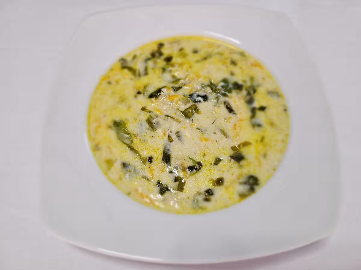 Ciorbă de salată verde